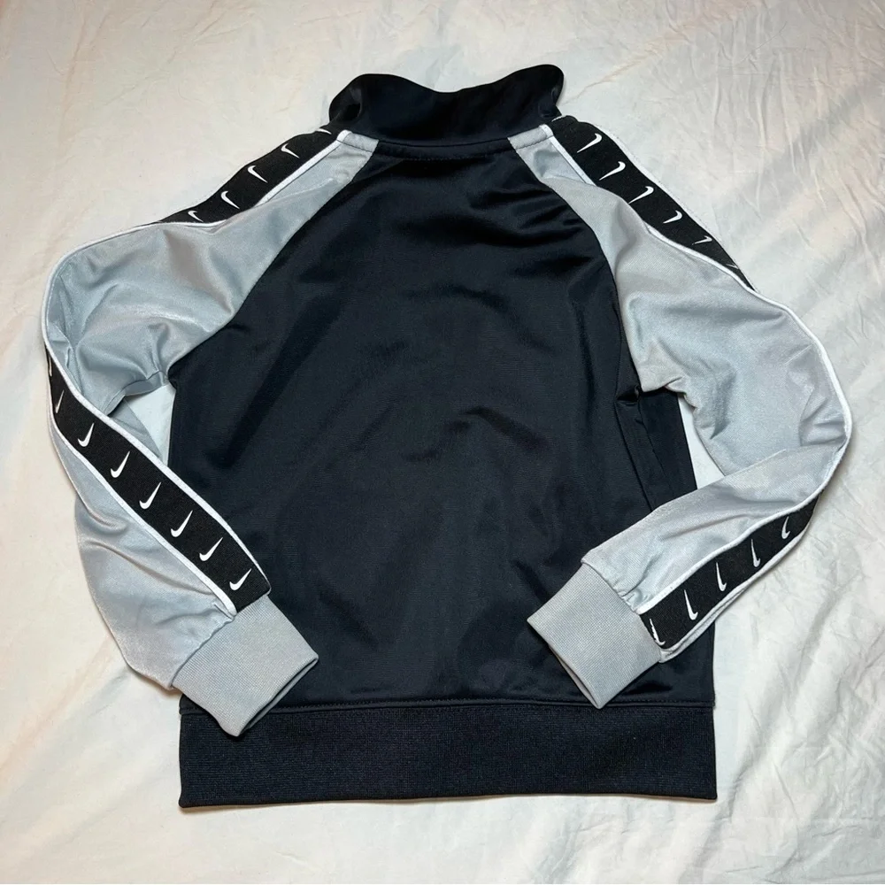 Nike lot boys
